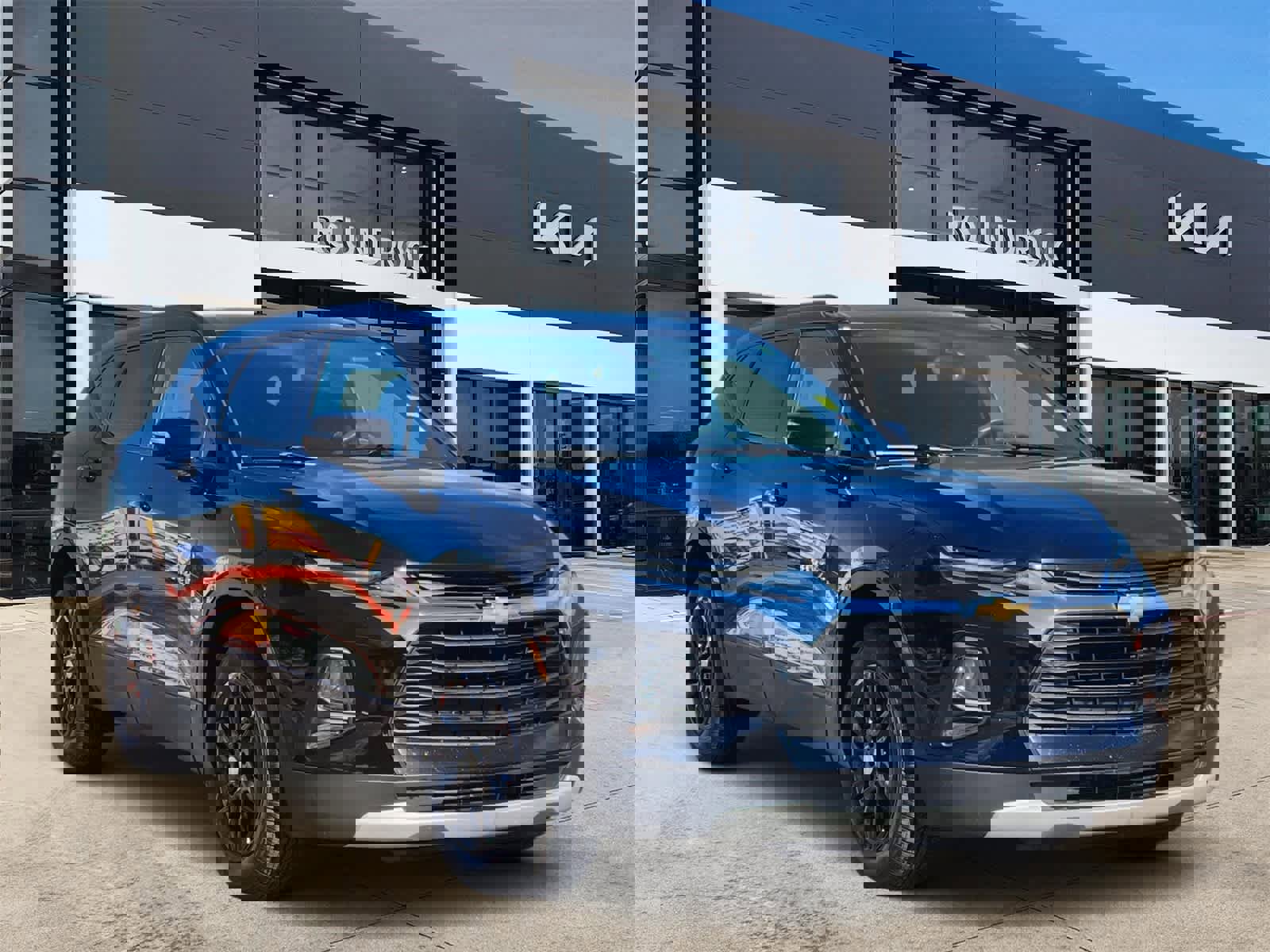 Used 2021 Chevrolet Blazer LT image 3