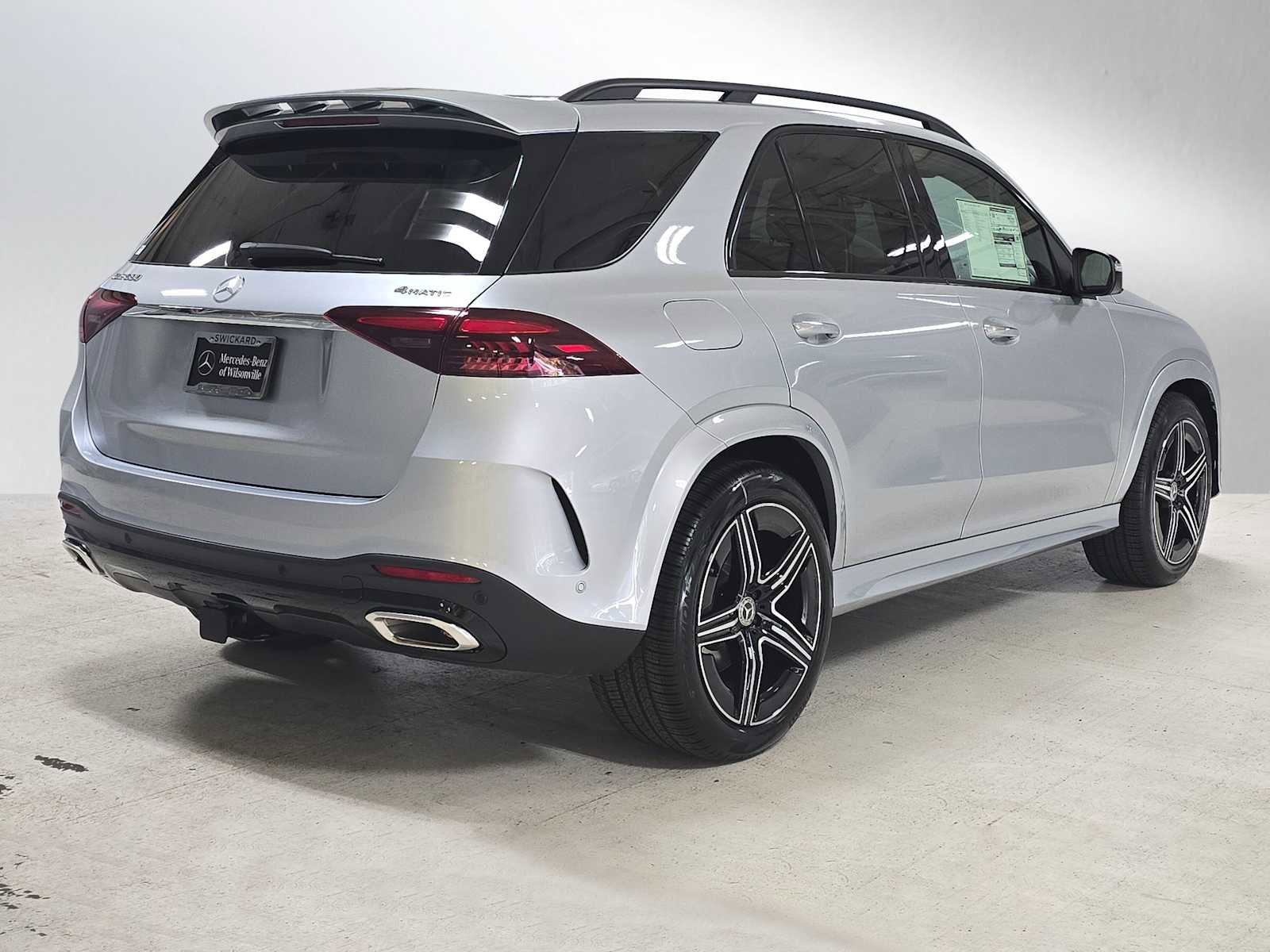 New 2026 Mercedes-Benz GLE 580 4MATIC image 3