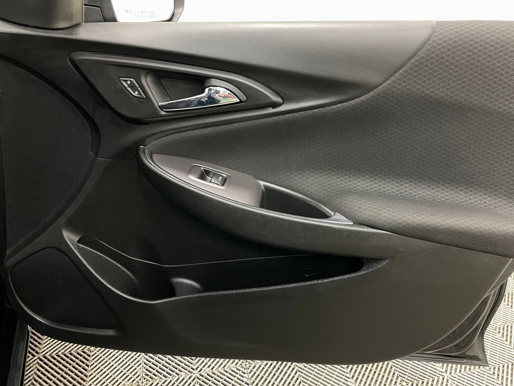 Certified 2021 Chevrolet Malibu LT FWD image 37