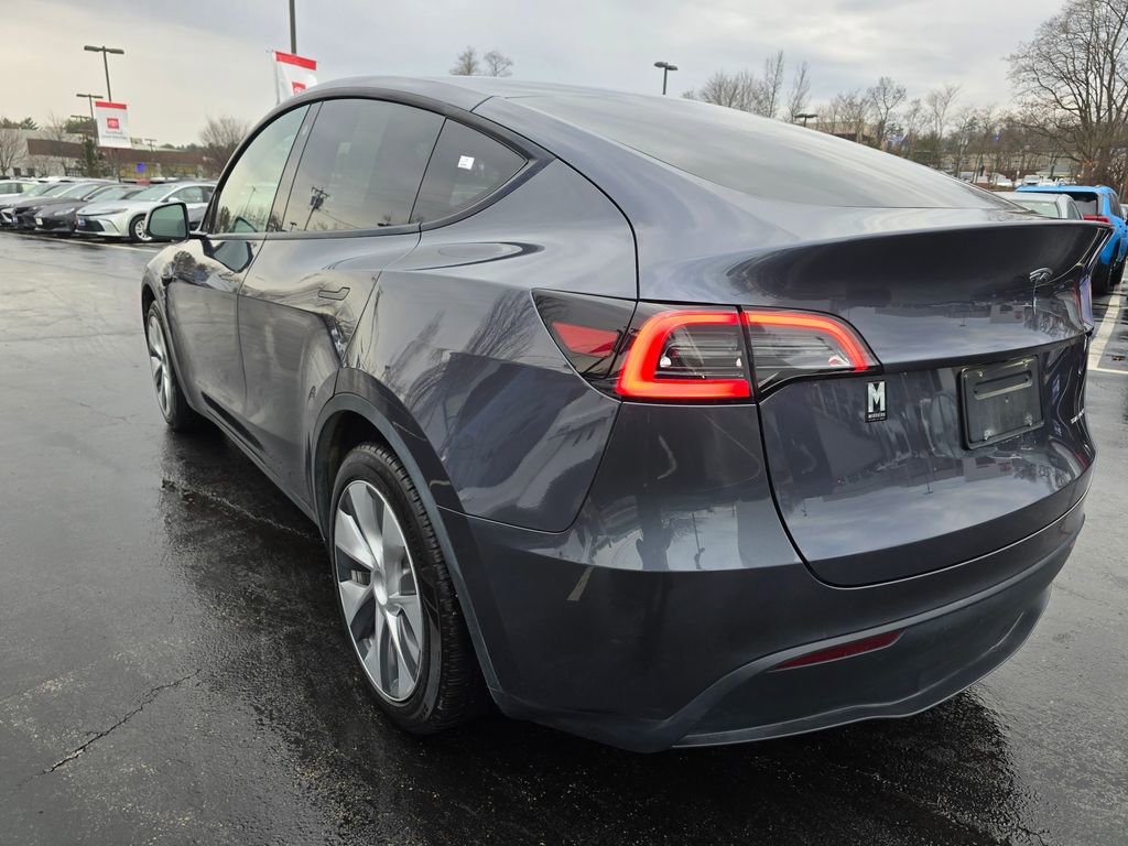 Used 2023 Tesla Model Y Long Range image 5