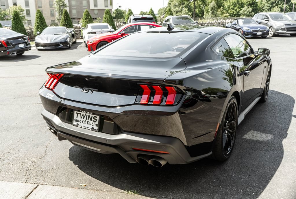 Used 2026 Ford Mustang GT w/ Mustang Nite Pony Package RWD image 32