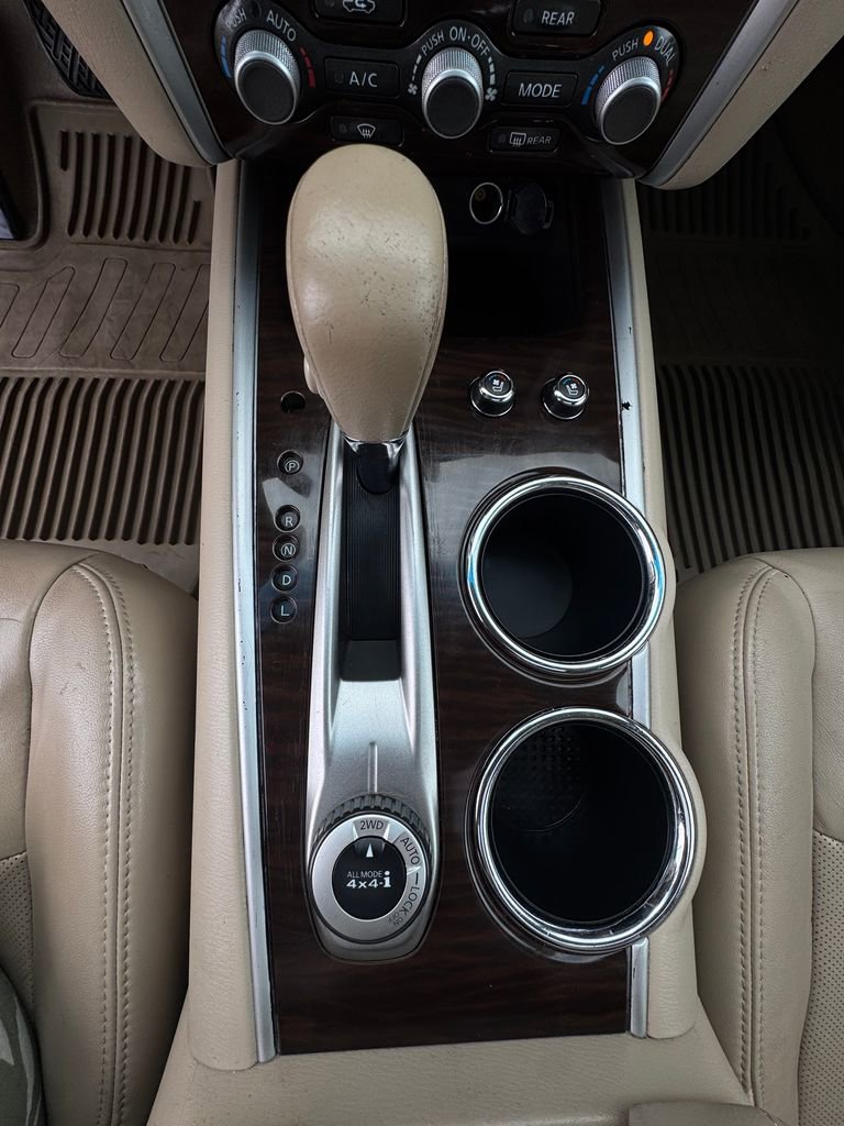 Used 2013 Nissan Pathfinder Platinum w/ Platinum Premium Pkg AWD/4WD image 25