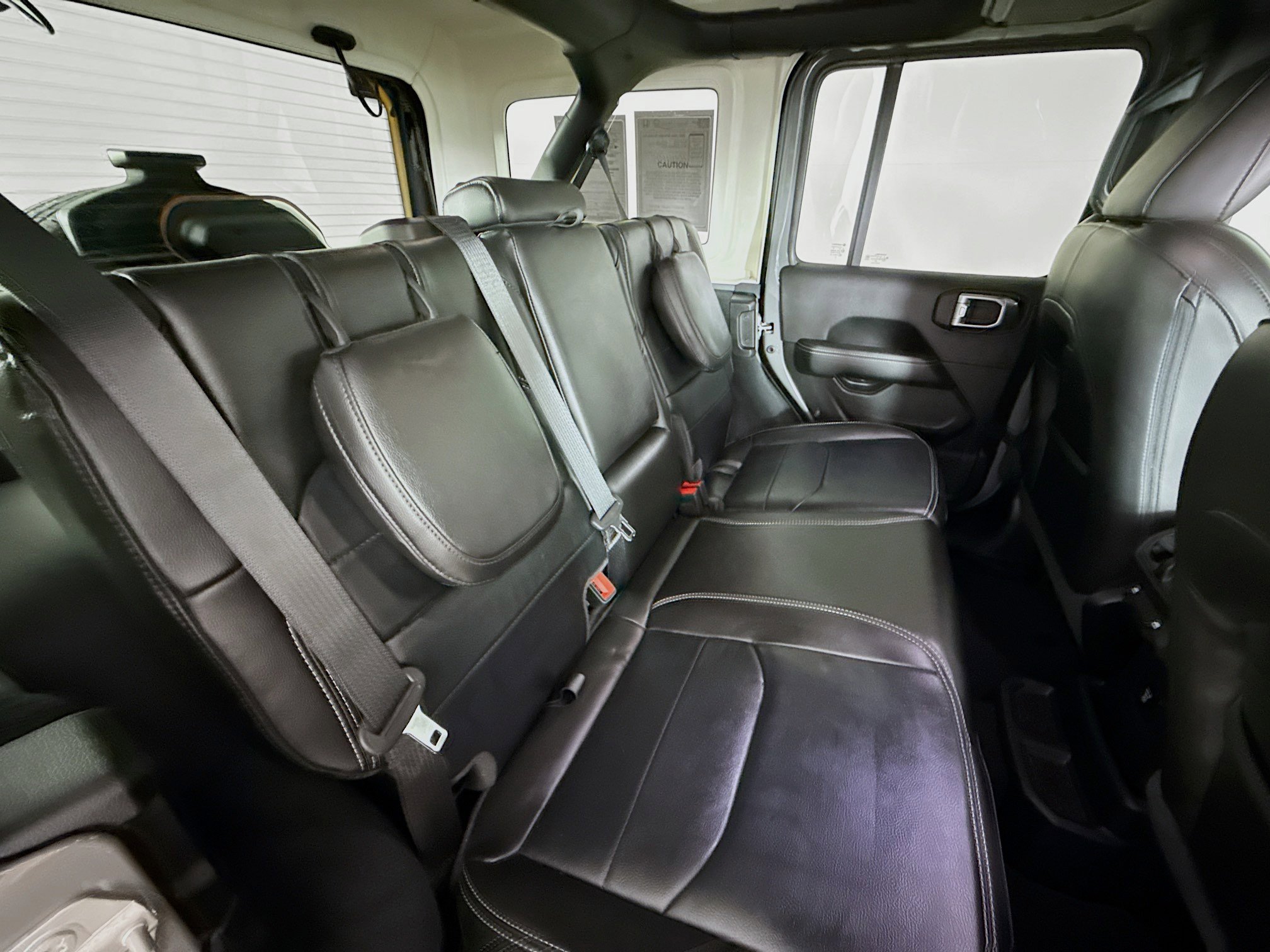 Used 2023 Jeep Wrangler Unlimited Sahara w/ Cold Weather Group image 35