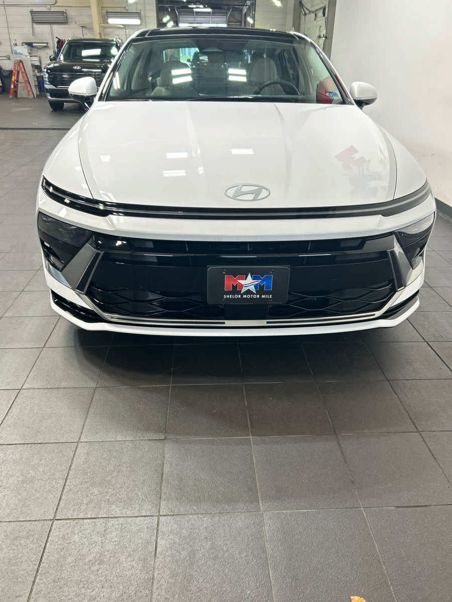 Used 2026 Hyundai Sonata SEL FWD image 3