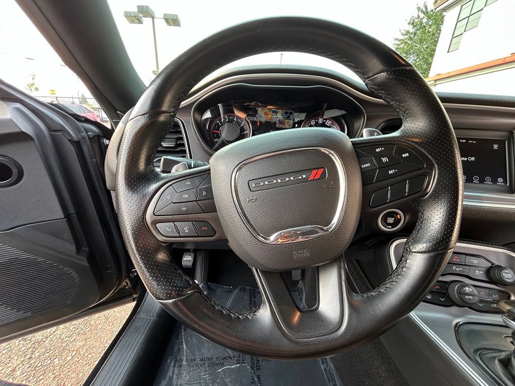 Used 2022 Dodge Challenger GT w/ Blacktop Package RWD image 17