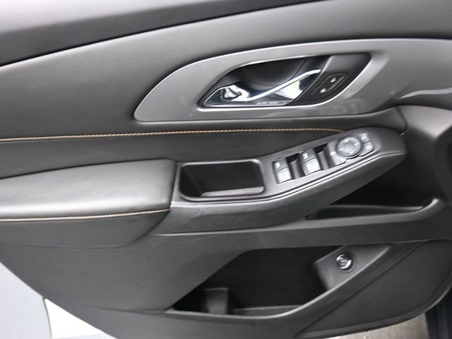 Used 2019 Chevrolet Traverse LT image 13
