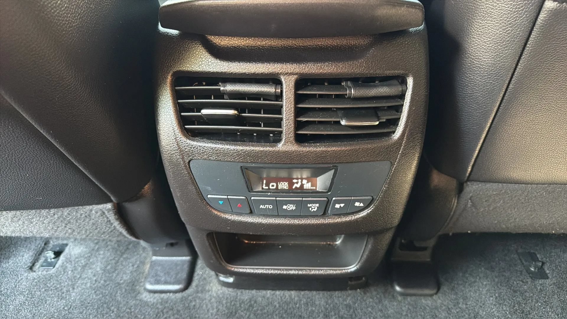 Used 2016 Acura MDX SH-AWD image 30