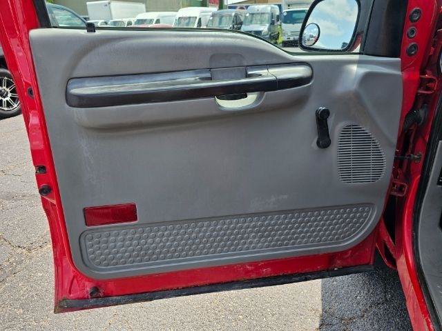 Used 2005 Ford F250 XL RWD image 14