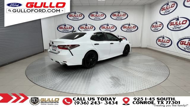 Used 2022 Toyota Camry SE FWD image 8