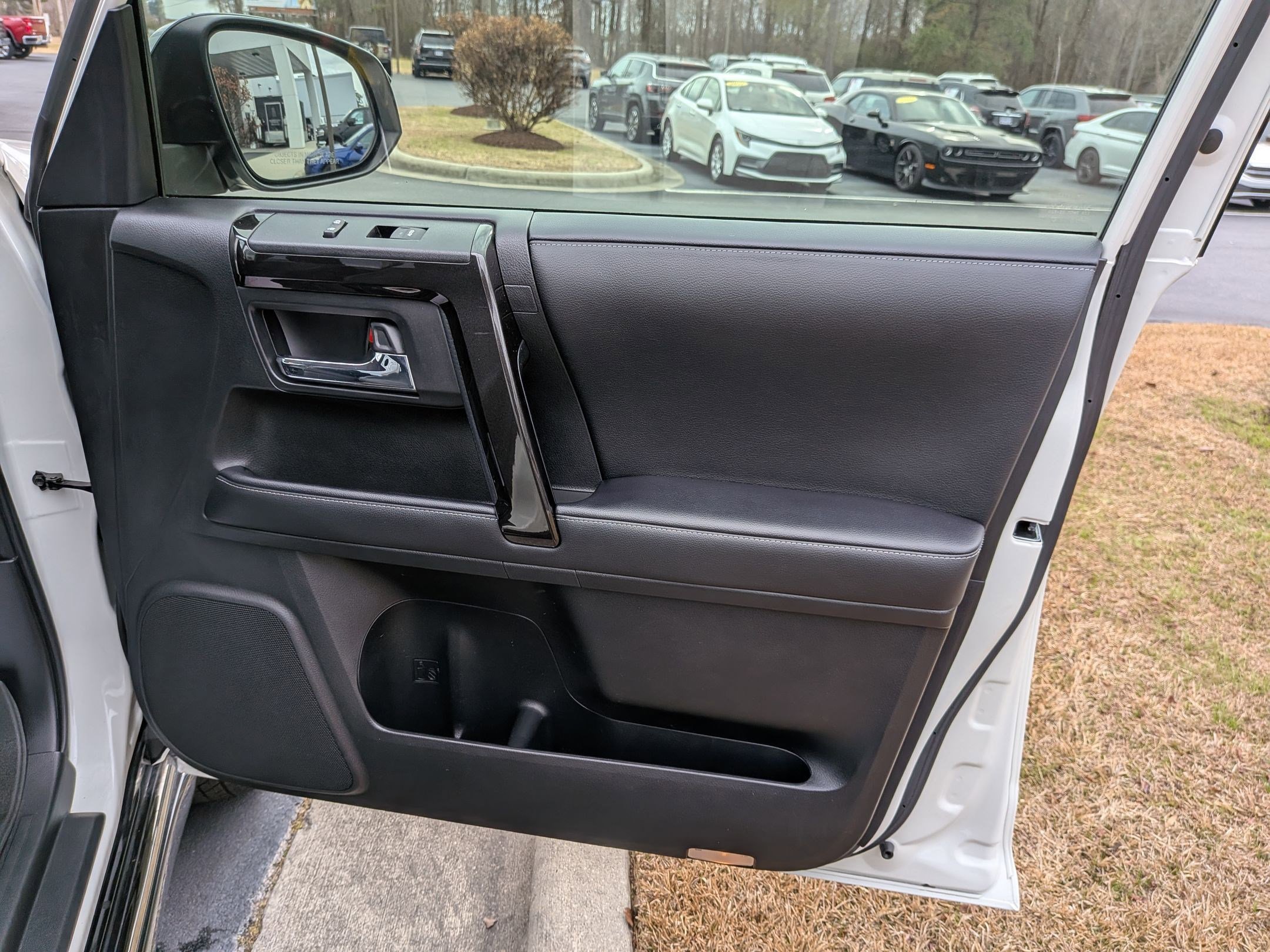 Used 2021 Toyota 4Runner Nightshade image 36