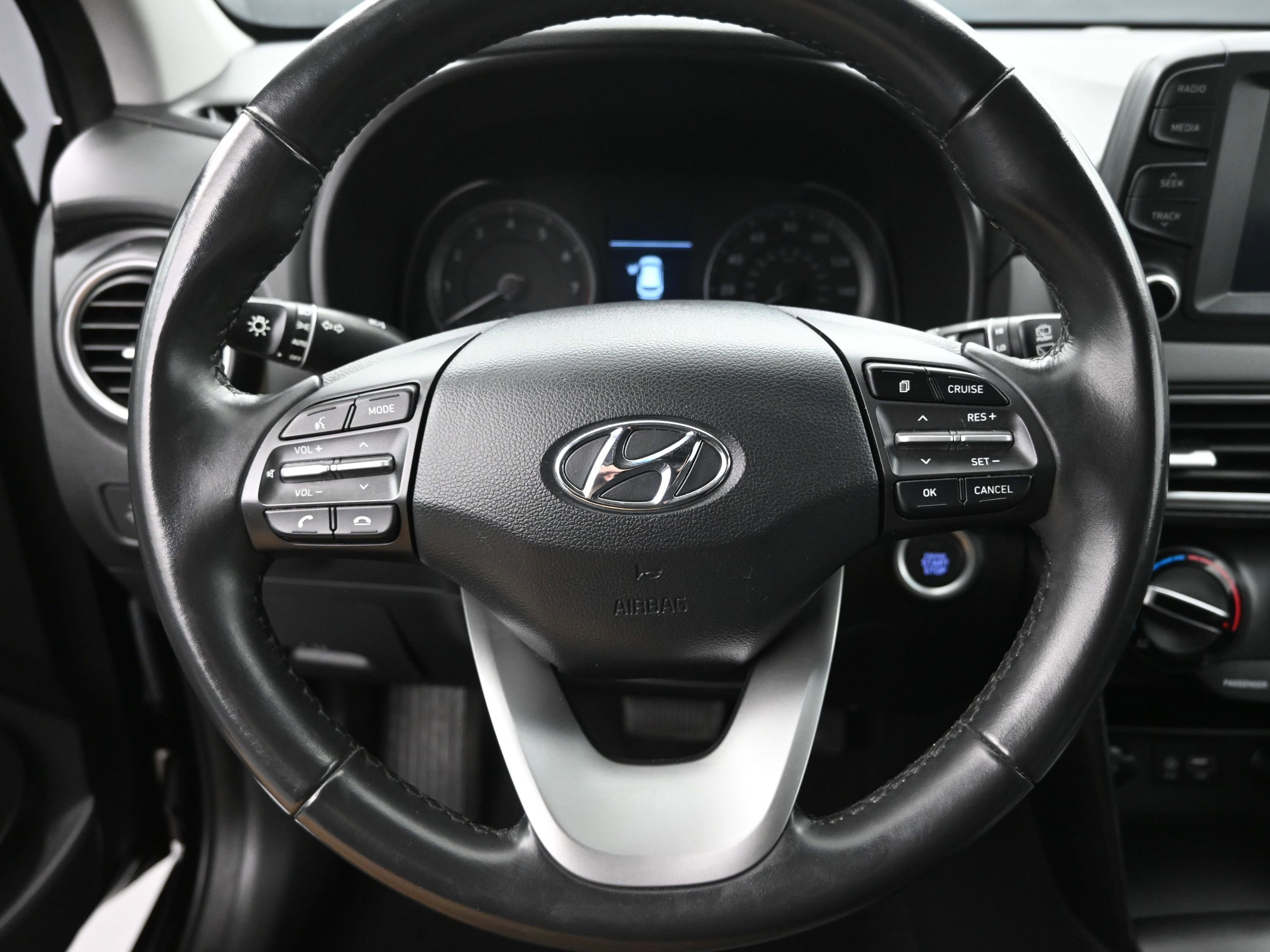 Used 2020 Hyundai Kona SEL image 13
