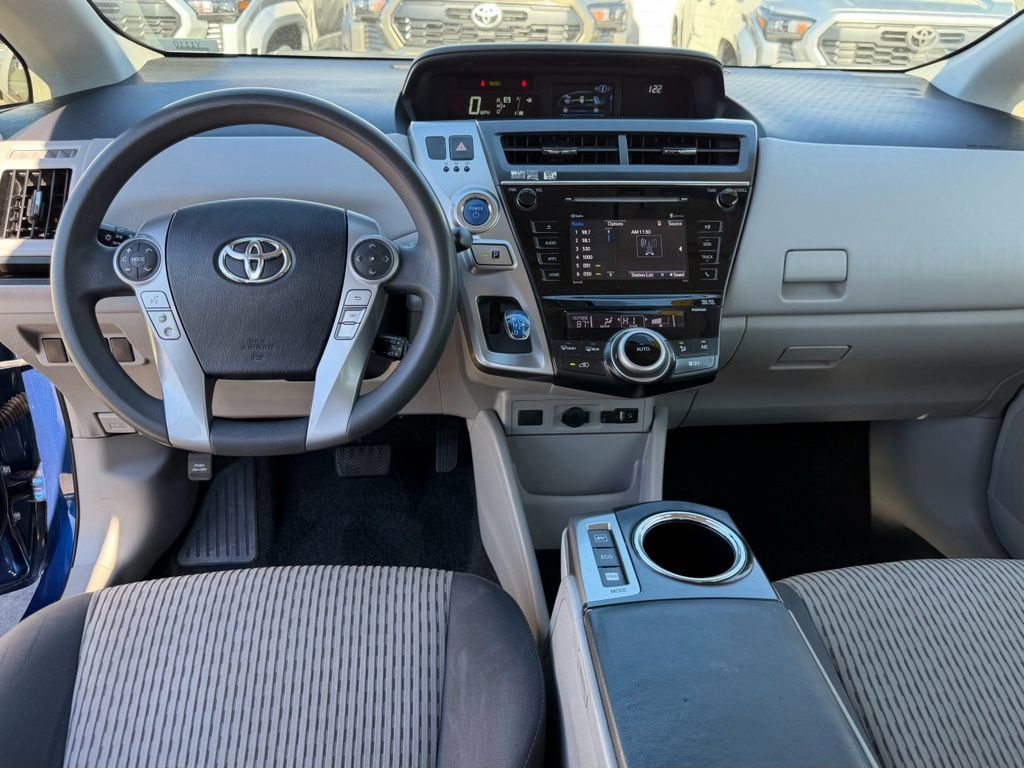 Used 2017 Toyota Prius V Three image 30