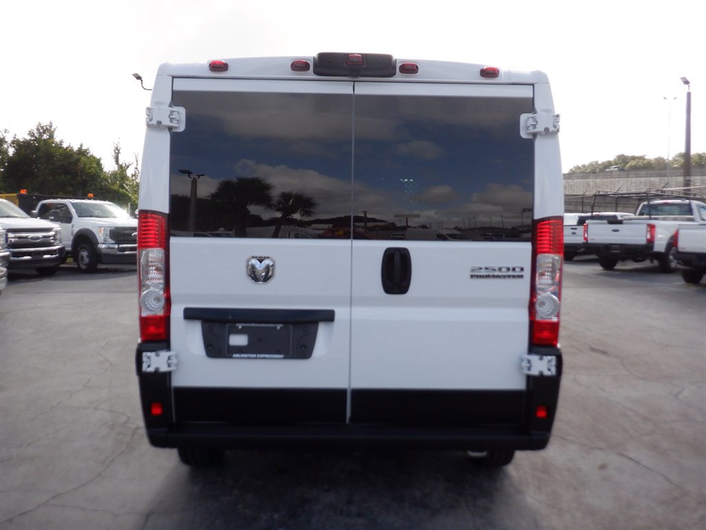 Used 2023 RAM ProMaster 2500 image 4