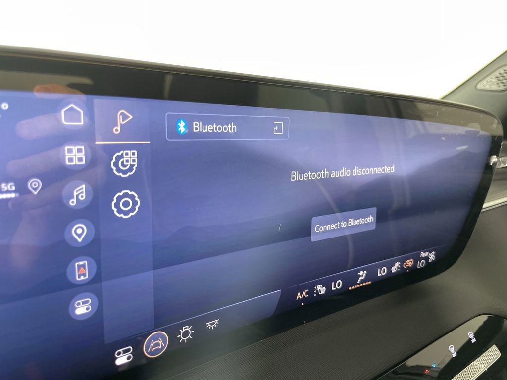 New 2025 Buick Enclave Preferred w/ Power Package image 13