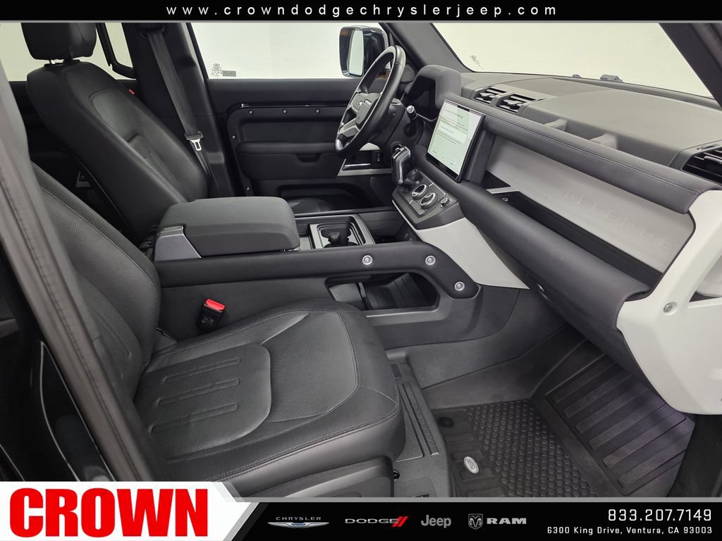 Used 2022 Land Rover Defender 110 X-Dynamic SE AWD/4WD image 14