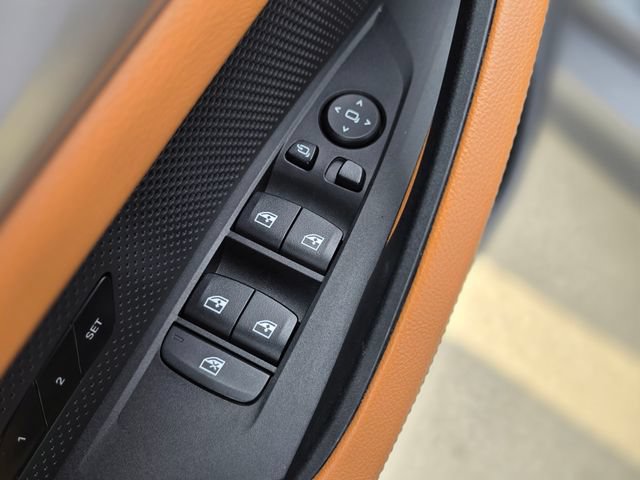 Used 2023 BMW i4 eDrive40 RWD image 21