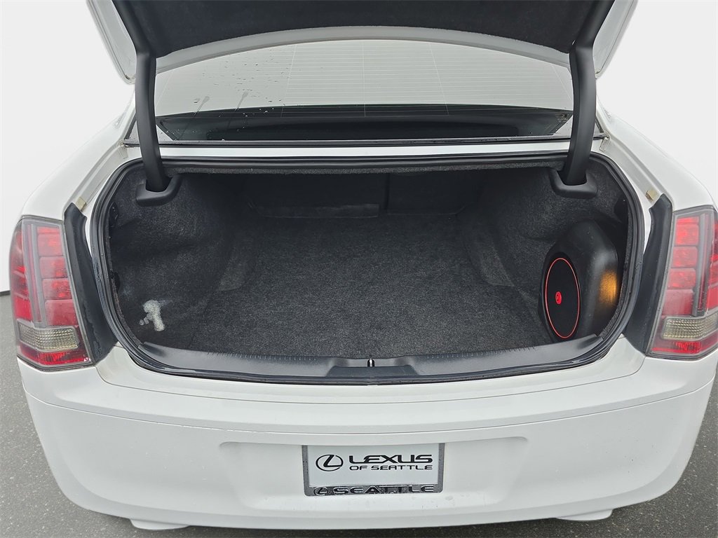 Used 2014 Chrysler 300 S image 14