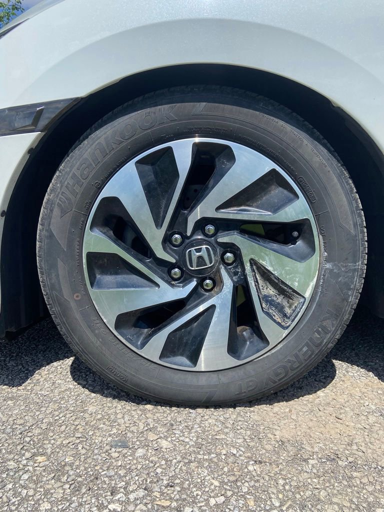Used 2017 Honda Civic LX image 9