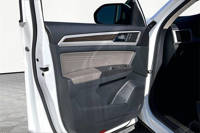 Used 2022 Volkswagen Atlas SE image 18