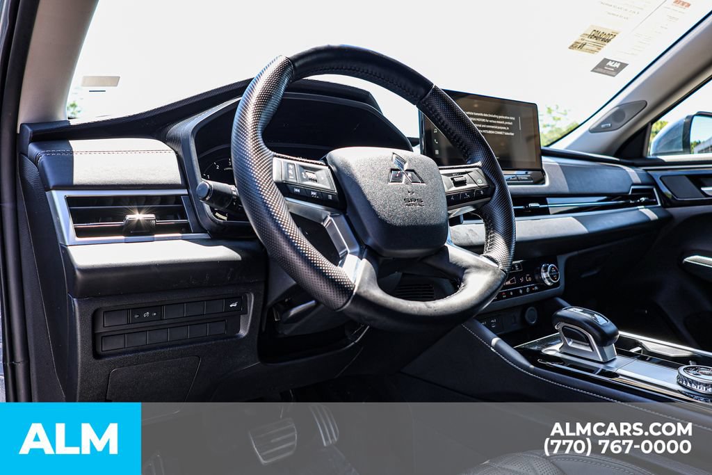 Used 2025 Mitsubishi Outlander SEL FWD image 28