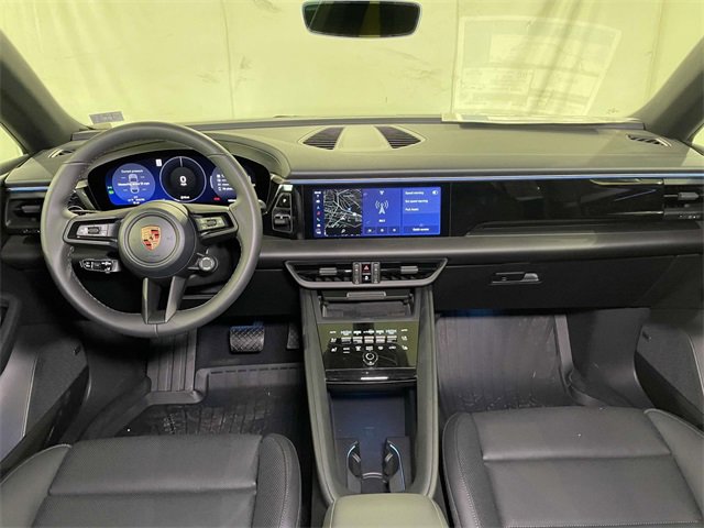 New 2025 Porsche Macan 4 Electric image 27