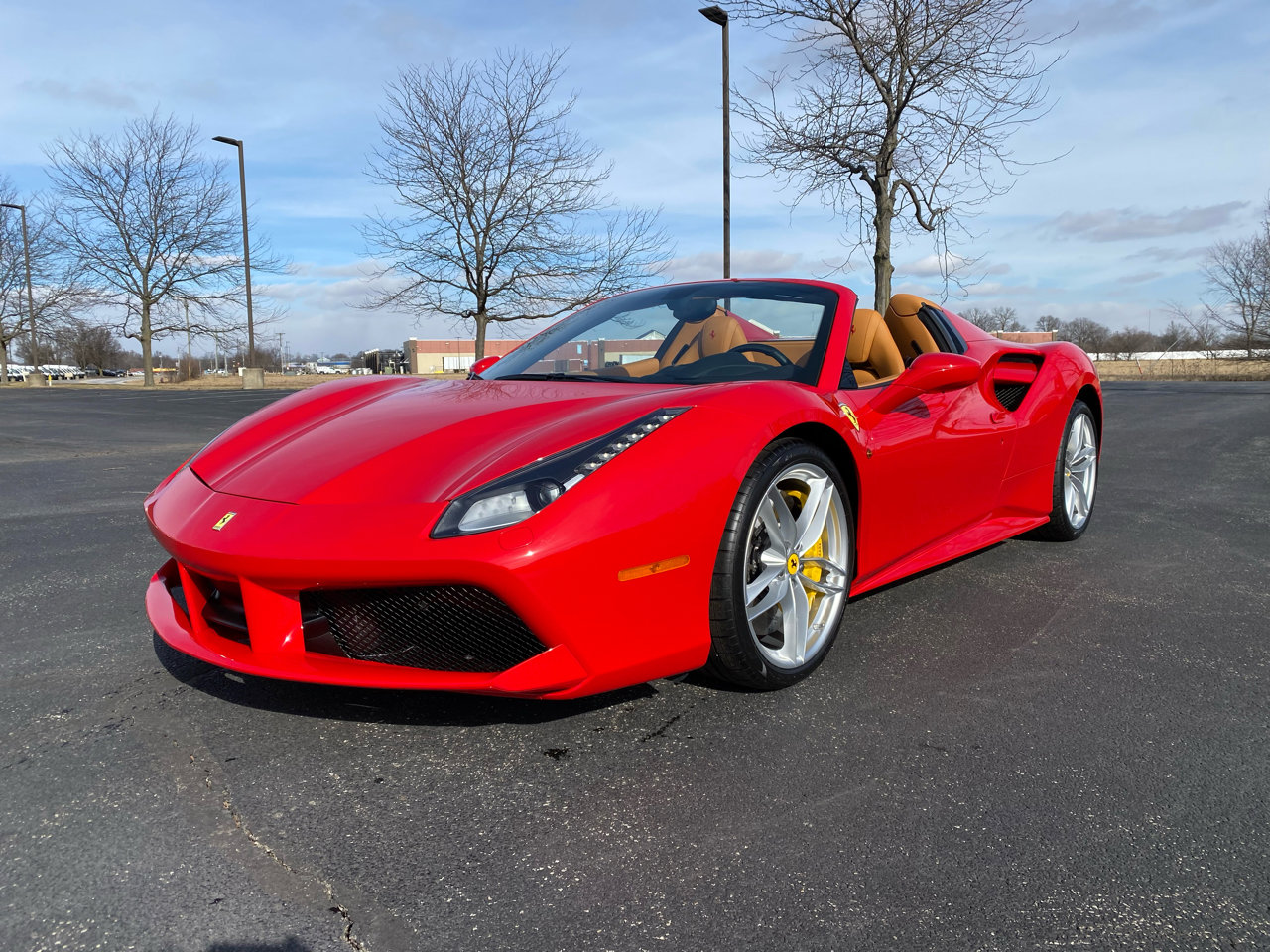 Used 2018 Ferrari 488 Spider image 1