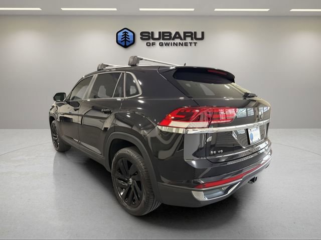 Used 2023 Volkswagen Atlas Cross Sport SE w/ Black Wheel Package image 3