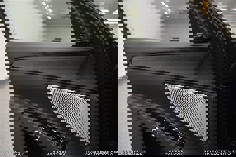 Used 2023 Maserati Grecale Modena AWD/4WD image 41