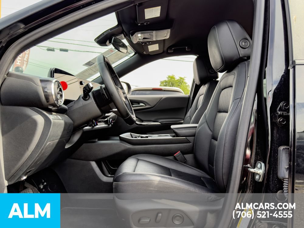 Used 2026 Chevrolet Equinox LT w/ Convenience Package II FWD image 14