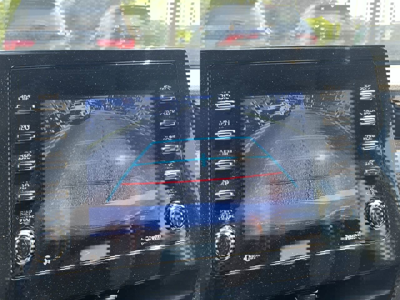 Used 2024 Toyota Camry LE FWD image 25