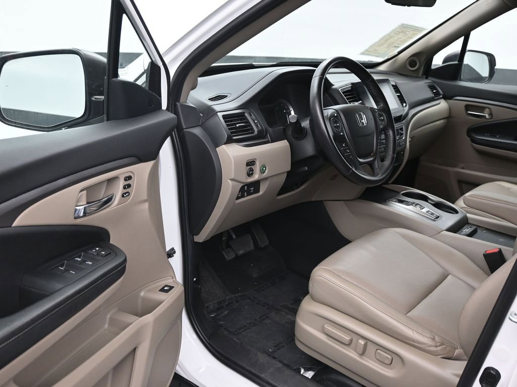 Used 2022 Honda Ridgeline RTL image 10