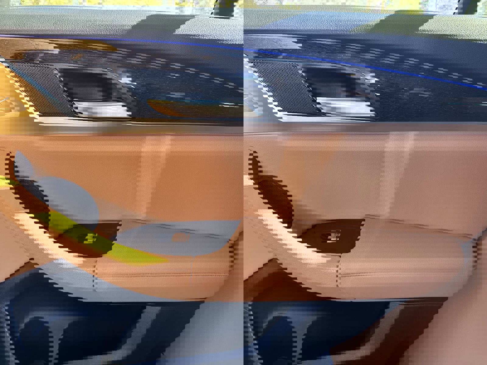 Used 2024 BMW X3 xDrive30i w/ Convenience Package image 15