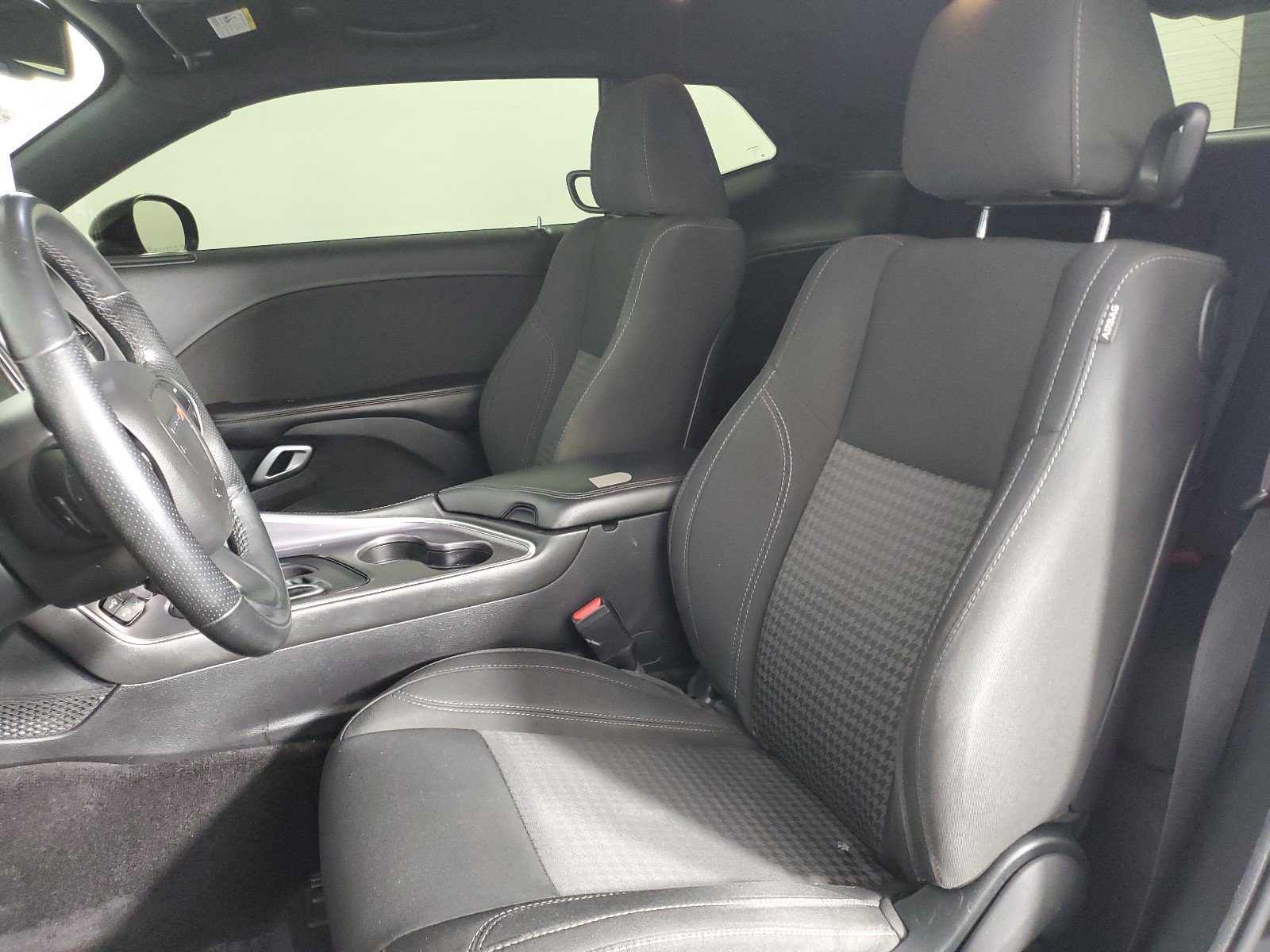 Used 2018 Dodge Challenger SXT w/ Blacktop Package RWD image 21
