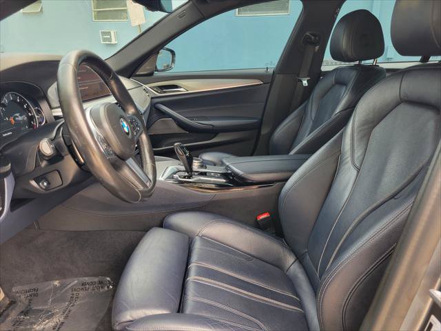 Used 2019 BMW 530i xDrive w/ M Sport Package AWD/4WD image 19