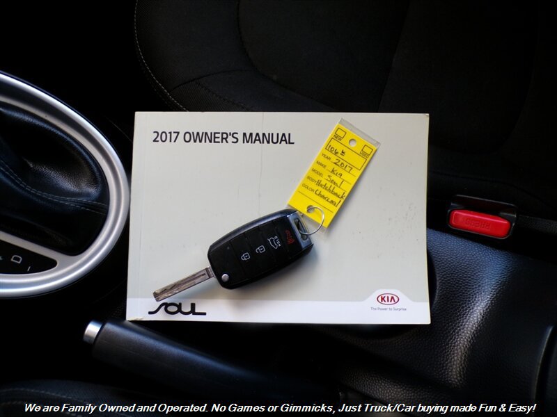 Used 2017 Kia Soul + FWD image 48