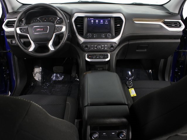 Used 2023 GMC Acadia SLE w/ Driver Convenience Package image 10