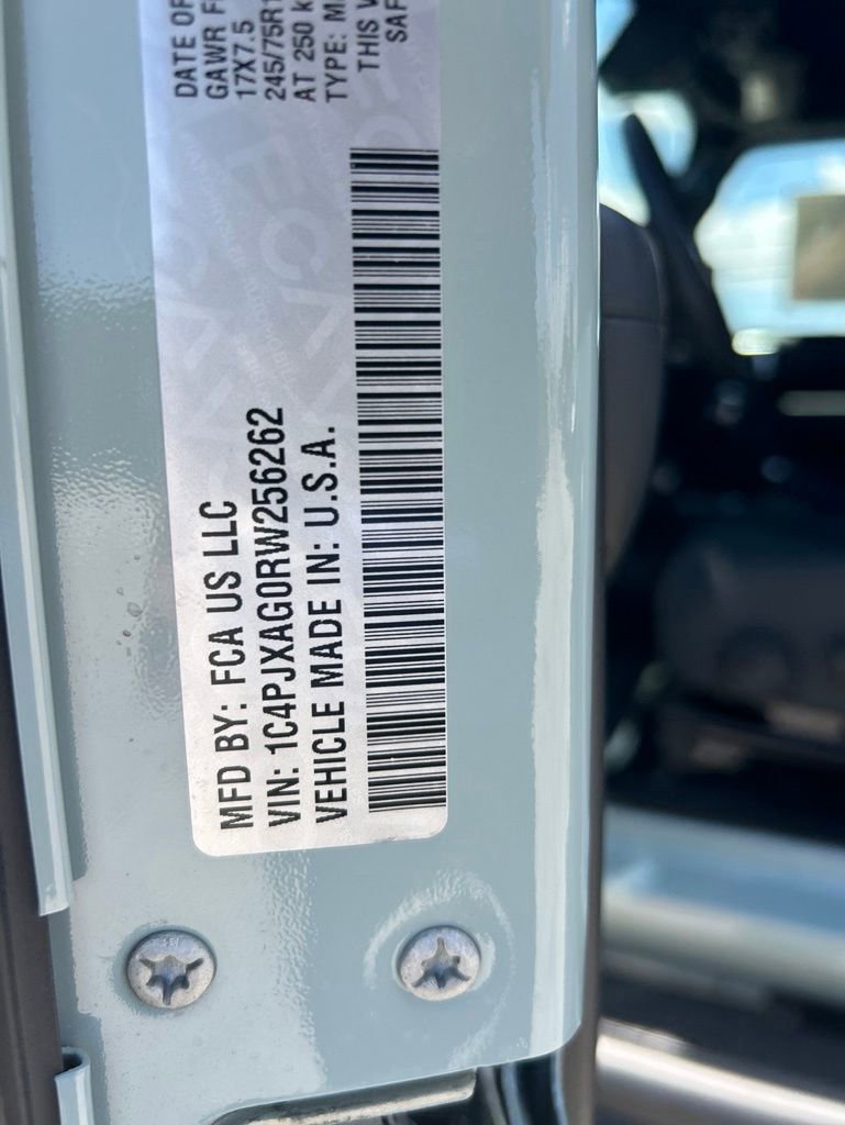 Used 2024 Jeep Wrangler Sport AWD/4WD image 42