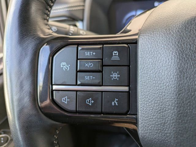 Used 2023 Ford F150 Lightning Platinum image 25