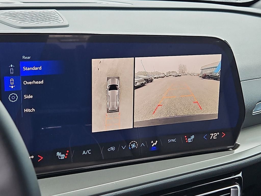 New 2026 Chevrolet Traverse LT w/ Enhanced Driving Package FWD image 14