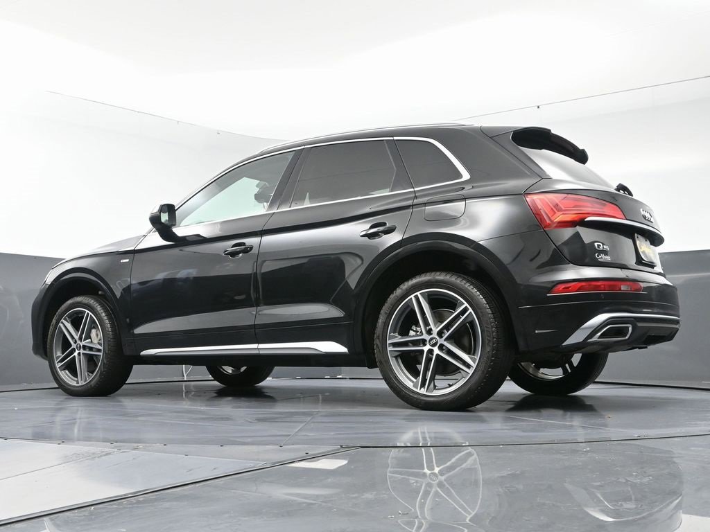 Used 2023 Audi Q5 e Premium w/ Convenience Package image 50