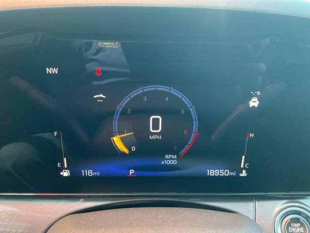Certified 2025 Chevrolet Trax ACTIV w/ Sunroof Package FWD image 4