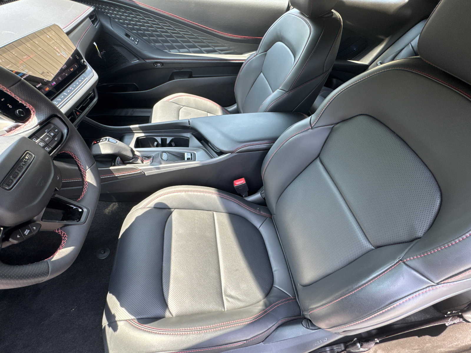 Used 2025 Dodge Charger R/T w/ Plus Group image 9