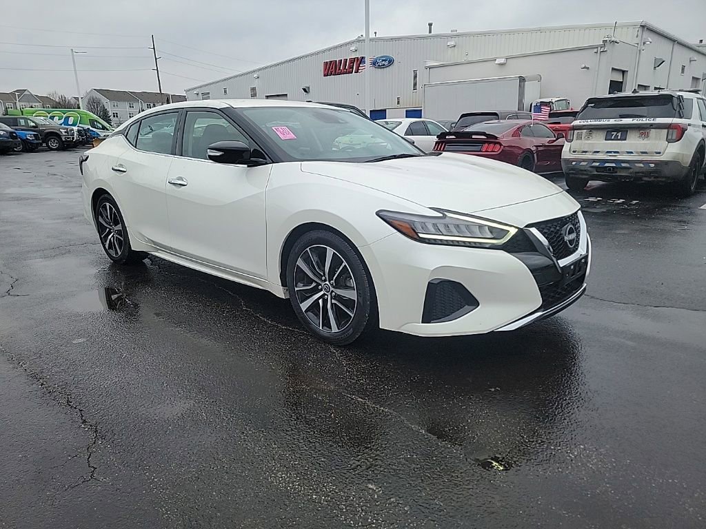 Used 2023 Nissan Maxima SV w/ Floor Mat Group image 3
