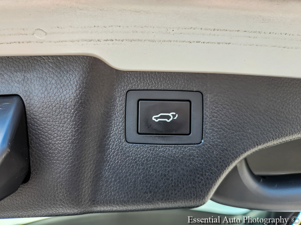 Used 2017 Hyundai Santa Fe Sport w/ 2.0T Ultimate Tech Package 05 FWD image 20