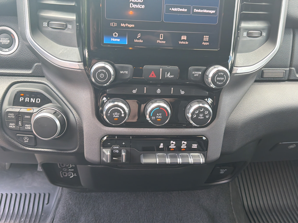 Used 2025 RAM 1500 Big Horn AWD/4WD image 24
