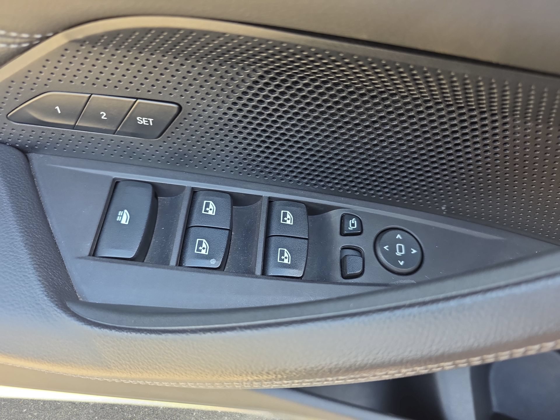 Used 2025 BMW 430i Convertible RWD image 26
