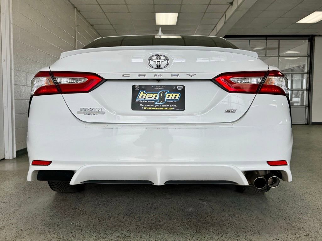 Used 2020 Toyota Camry SE image 5