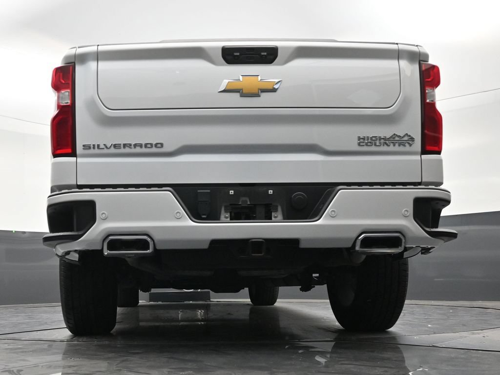 Used 2024 Chevrolet Silverado 1500 High Country w/ Technology Package RWD image 23