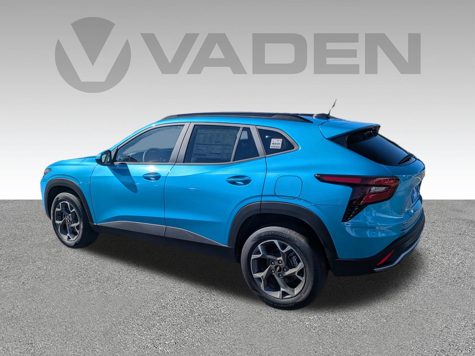 New 2026 Chevrolet Trax LT w/ Driver Confidence Package image 28