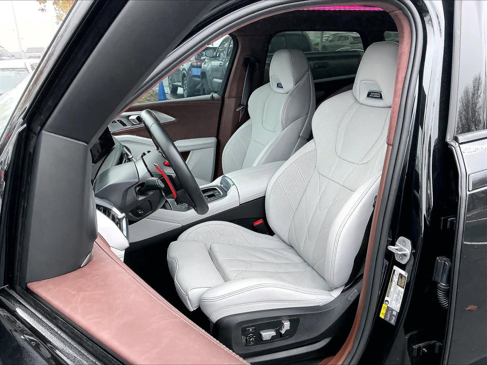 Used 2025 BMW XM image 25
